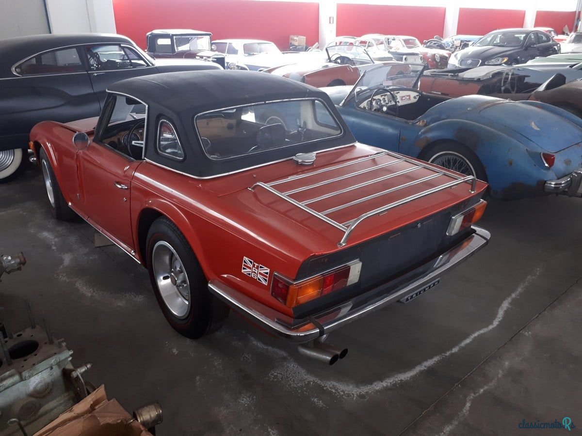 1975' Triumph TR6 photo #3
