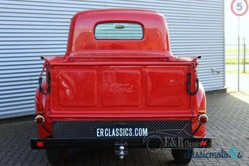 1948' Ford F3 Pick Up photo #1