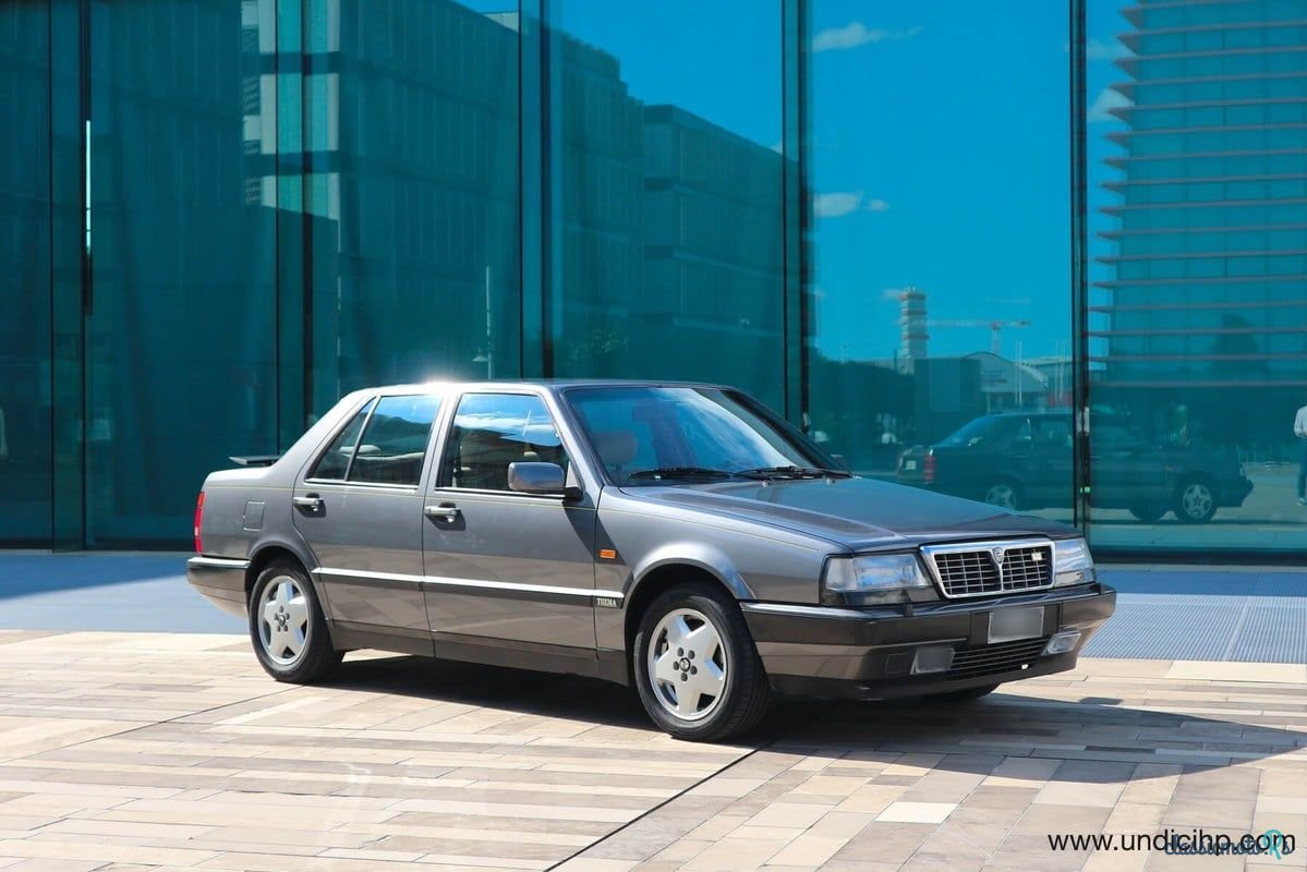 1989' Lancia Thema photo #3