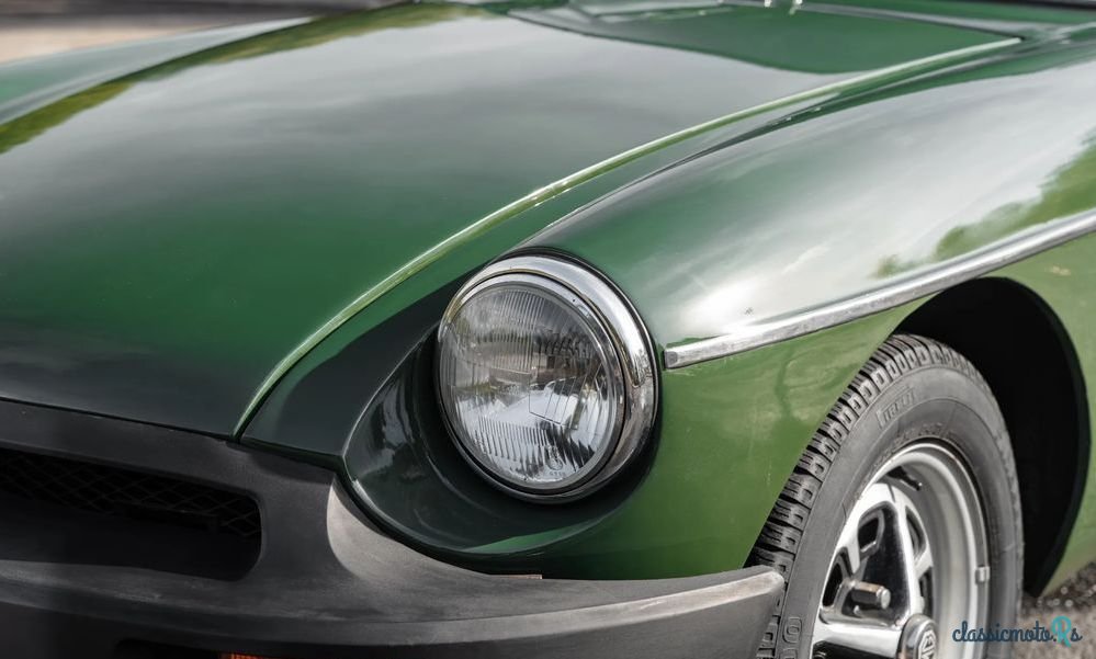 1975' MG MGB photo #4