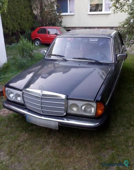 1980' Mercedes-Benz W123 photo #1