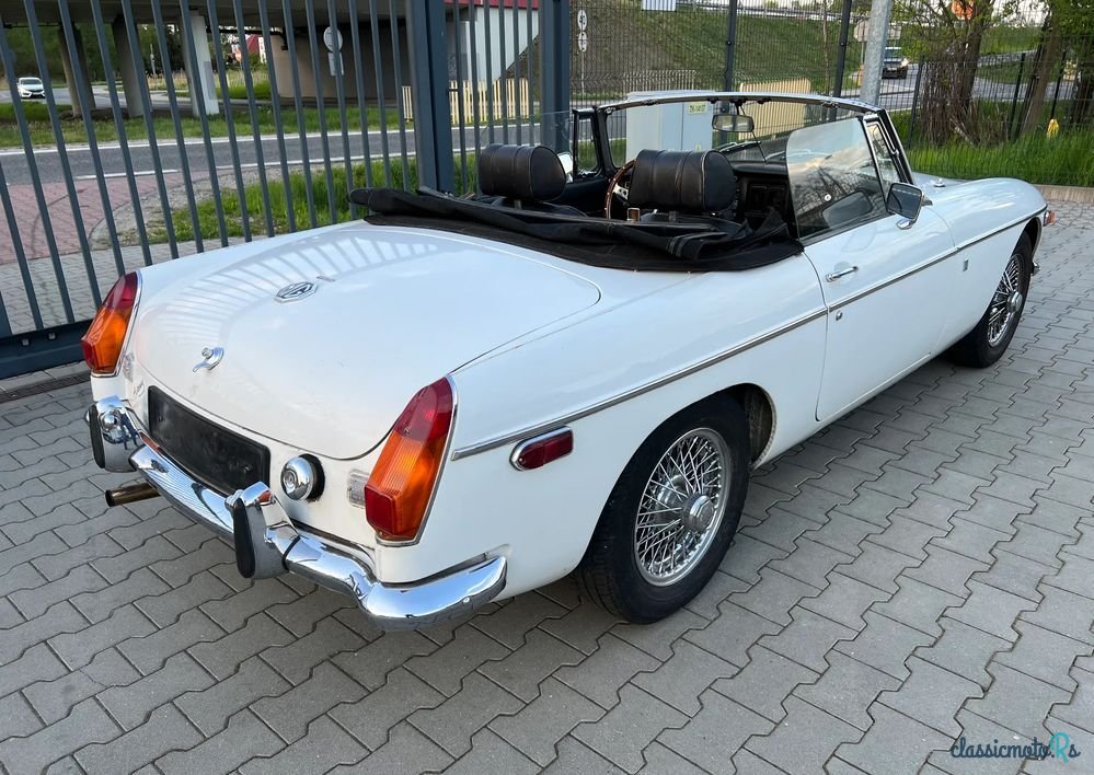 1973' MG MGB photo #4