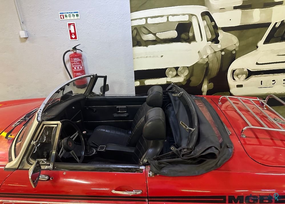1973' MG MGB photo #6