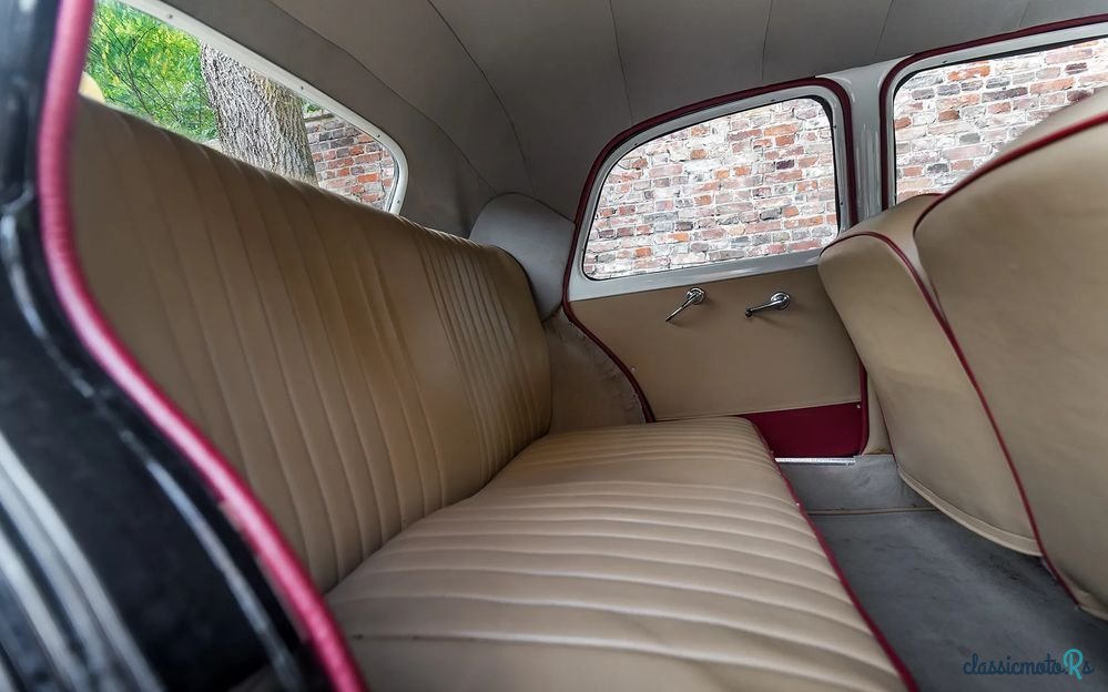 1955' Citroen BL11 photo #6