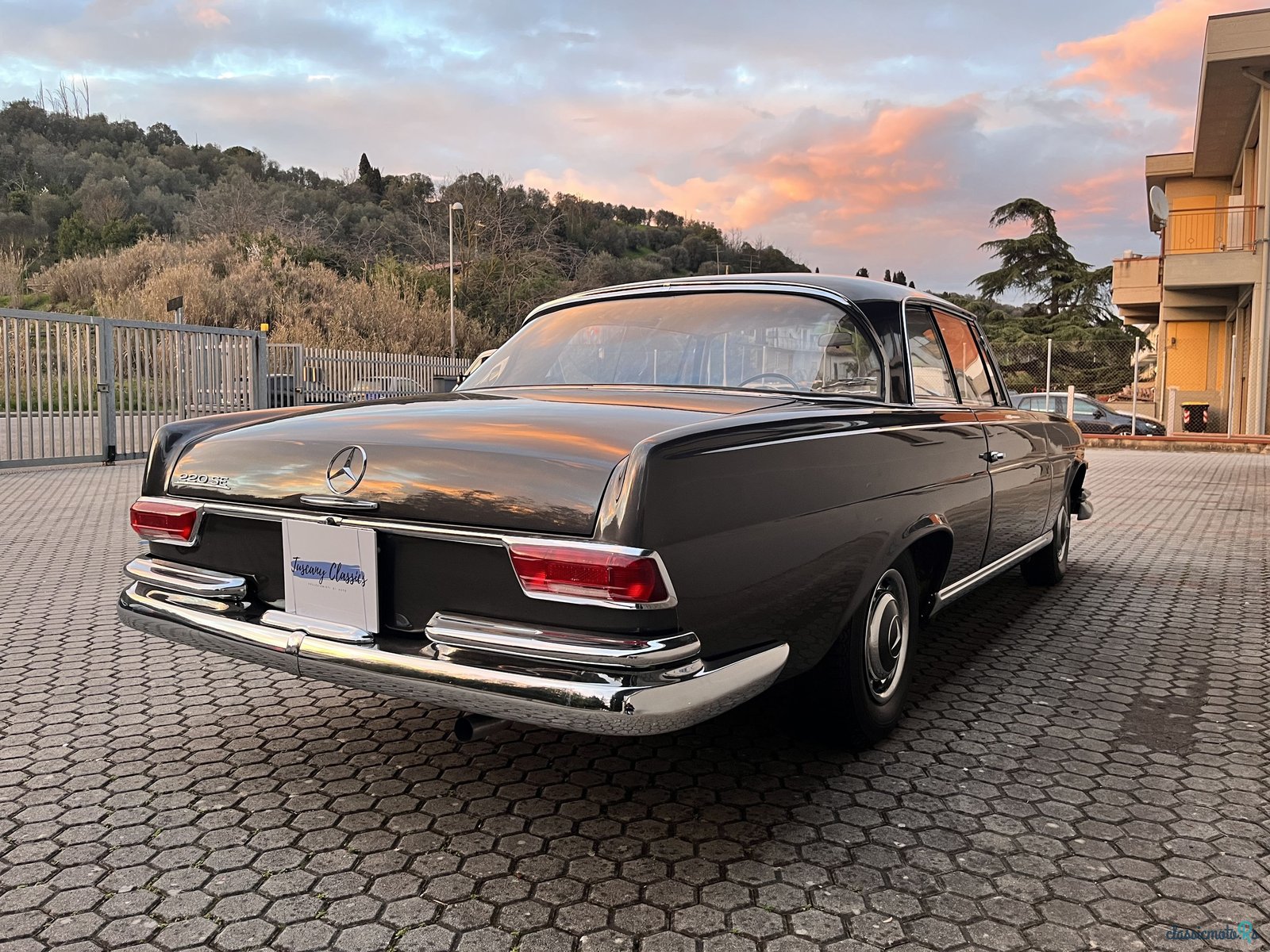 1964' Mercedes-Benz 220 photo #6