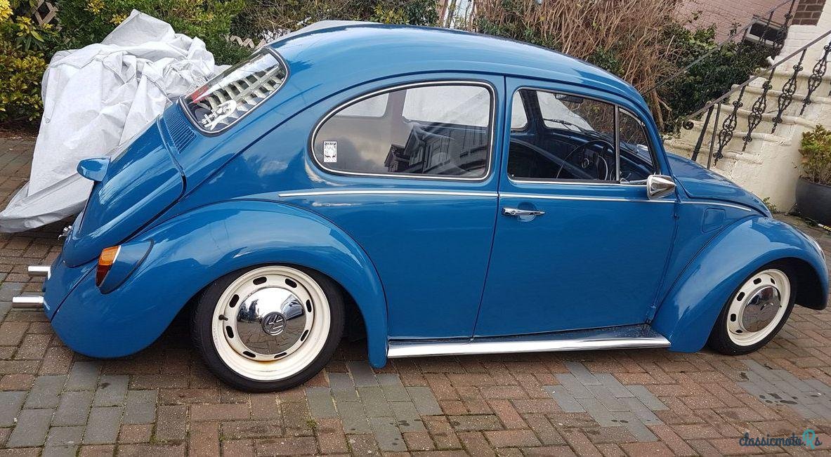 1970' Volkswagen Beetle photo #2