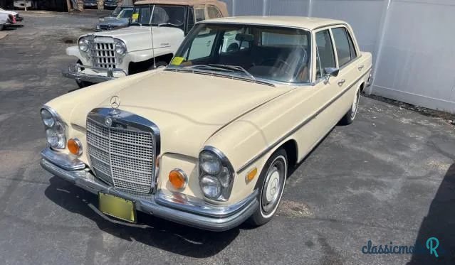 1972' Mercedes-Benz 280 photo #2