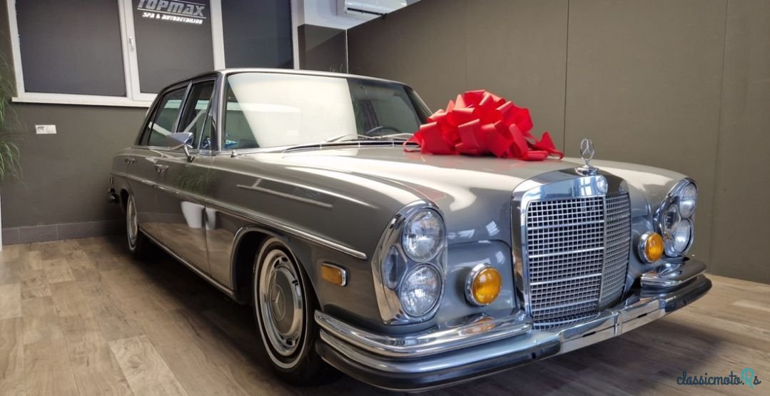 1971' Mercedes-Benz W109 300SEL photo #2