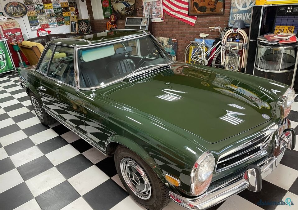 1970' Mercedes-Benz 280SL photo #2