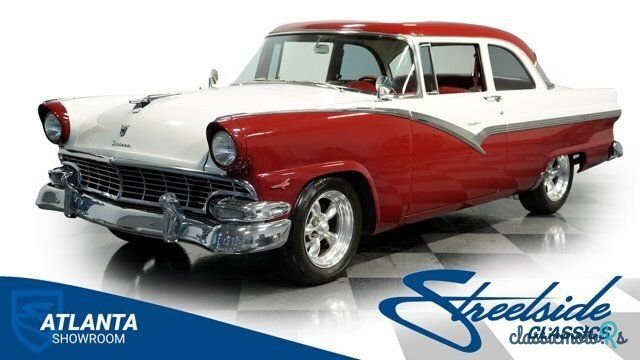 1956' Ford Fairlane photo #1