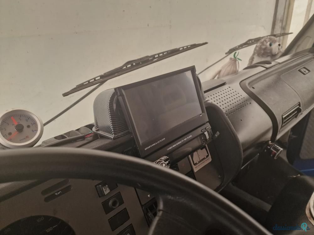 1979' Volkswagen Lt photo #4