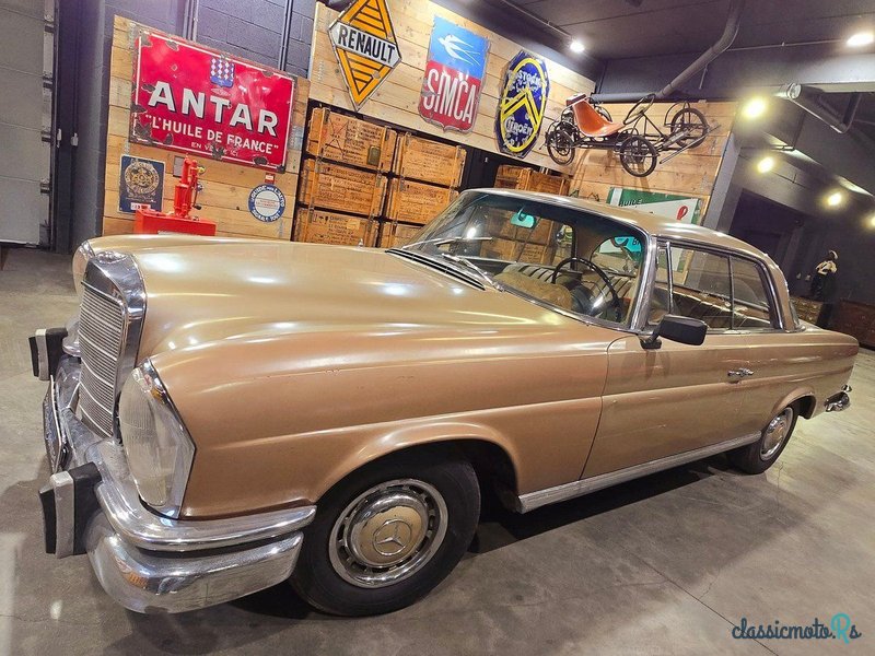 1964' Mercedes-Benz 220 photo #3