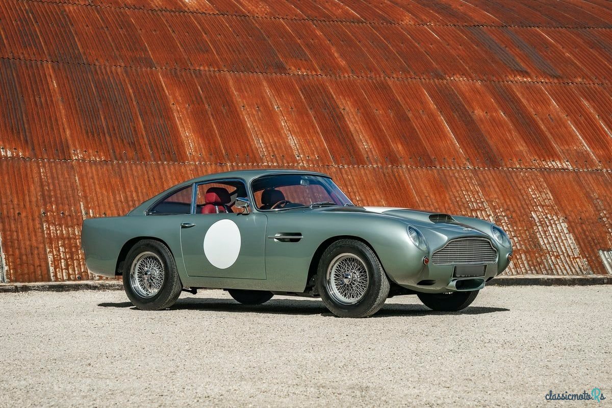 1962' Aston Martin DB4 photo #4
