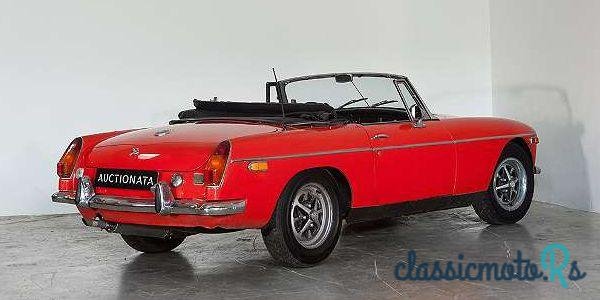 1972' MG 107 photo #1