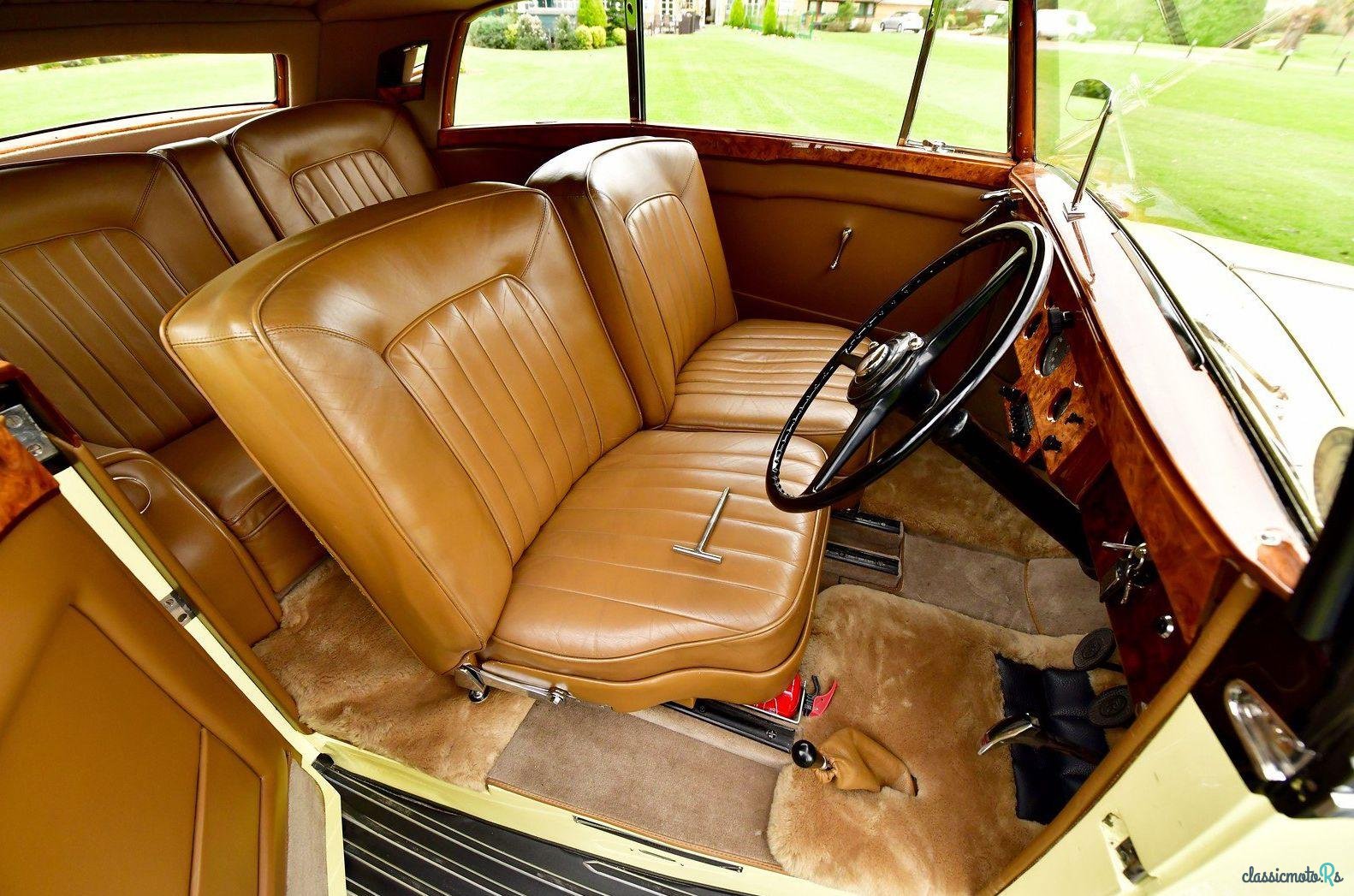 1947' Rolls-Royce Silver Wraith Freestone & Web photo #4