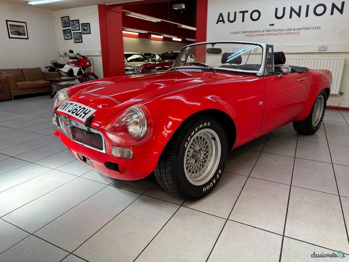 1970' MG MGC photo #2