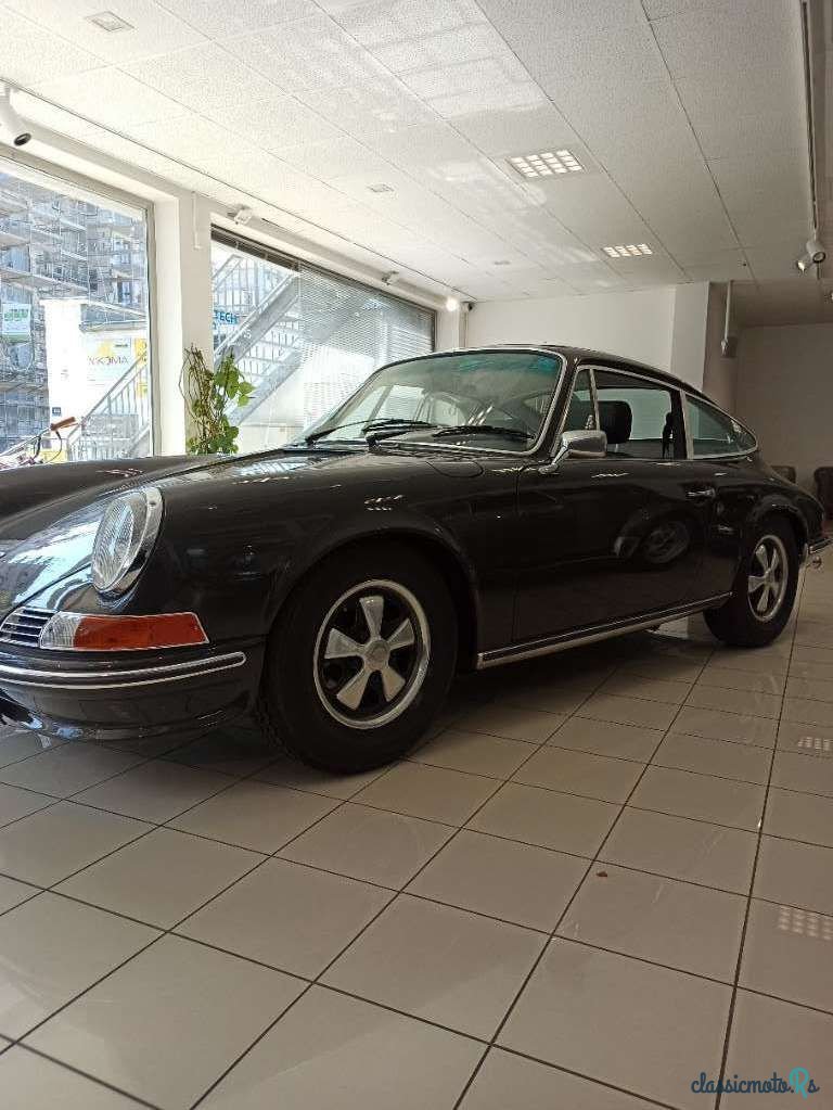 1968' Porsche 911 photo #2