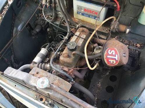 1958' Morris Minor photo #4