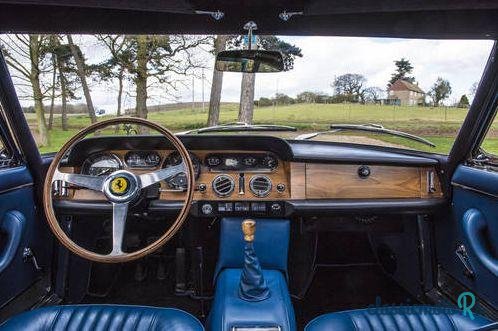 1964' Ferrari 330 Gt 2+2 photo #2