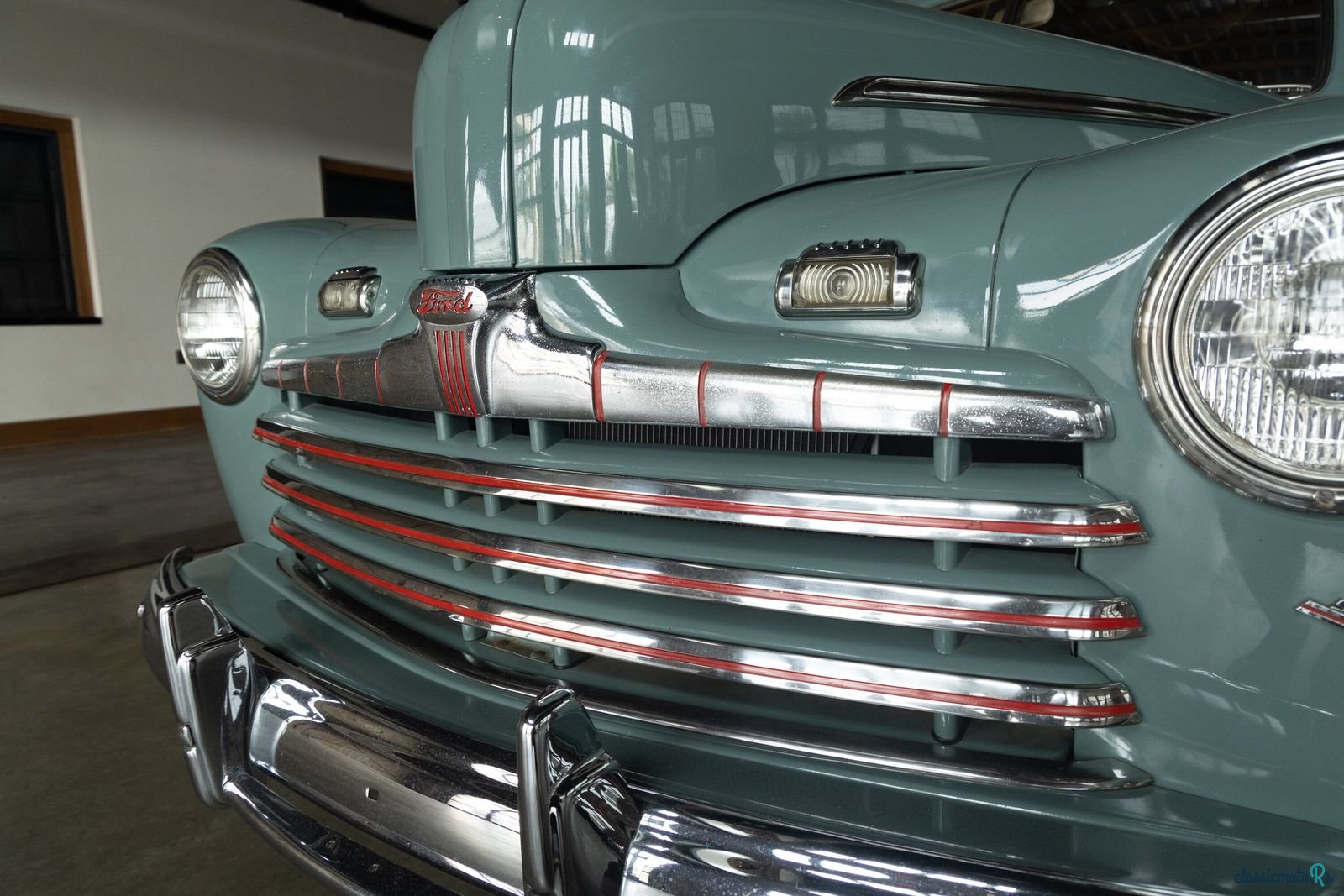 1946' Ford Super Deluxe photo #6
