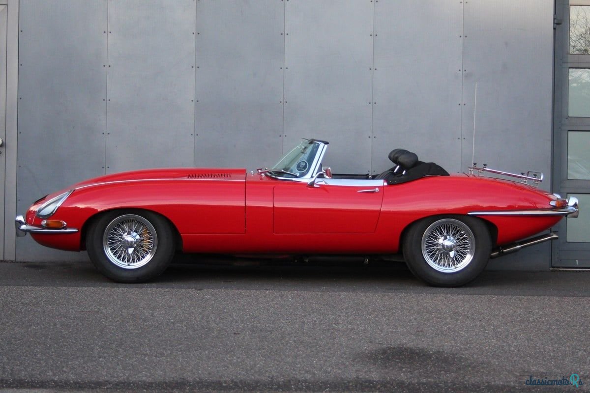 1967' Jaguar E-Type photo #5