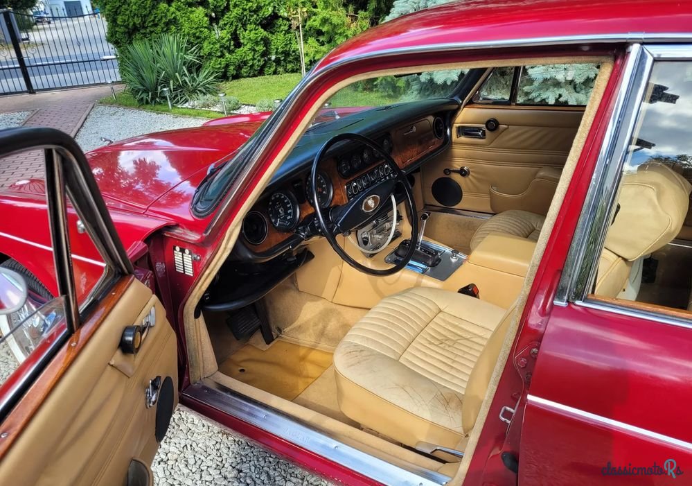 1973' Jaguar XJ photo #5