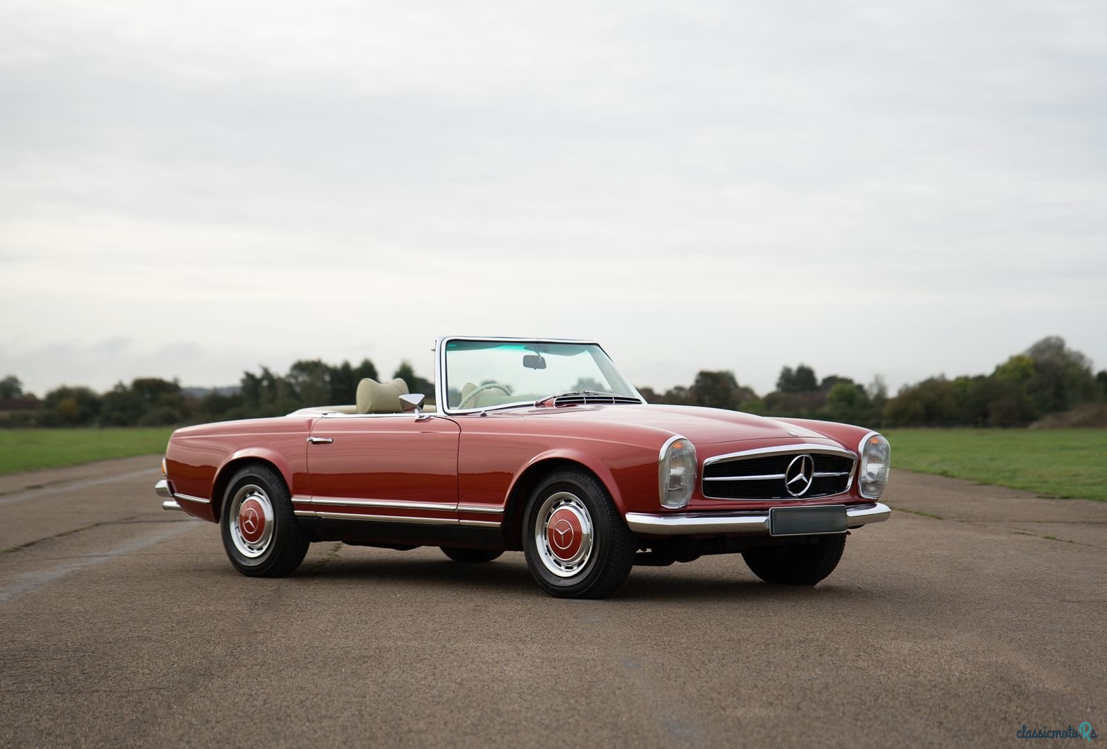 1970' Mercedes-Benz 280 Sl Pagoda photo #1