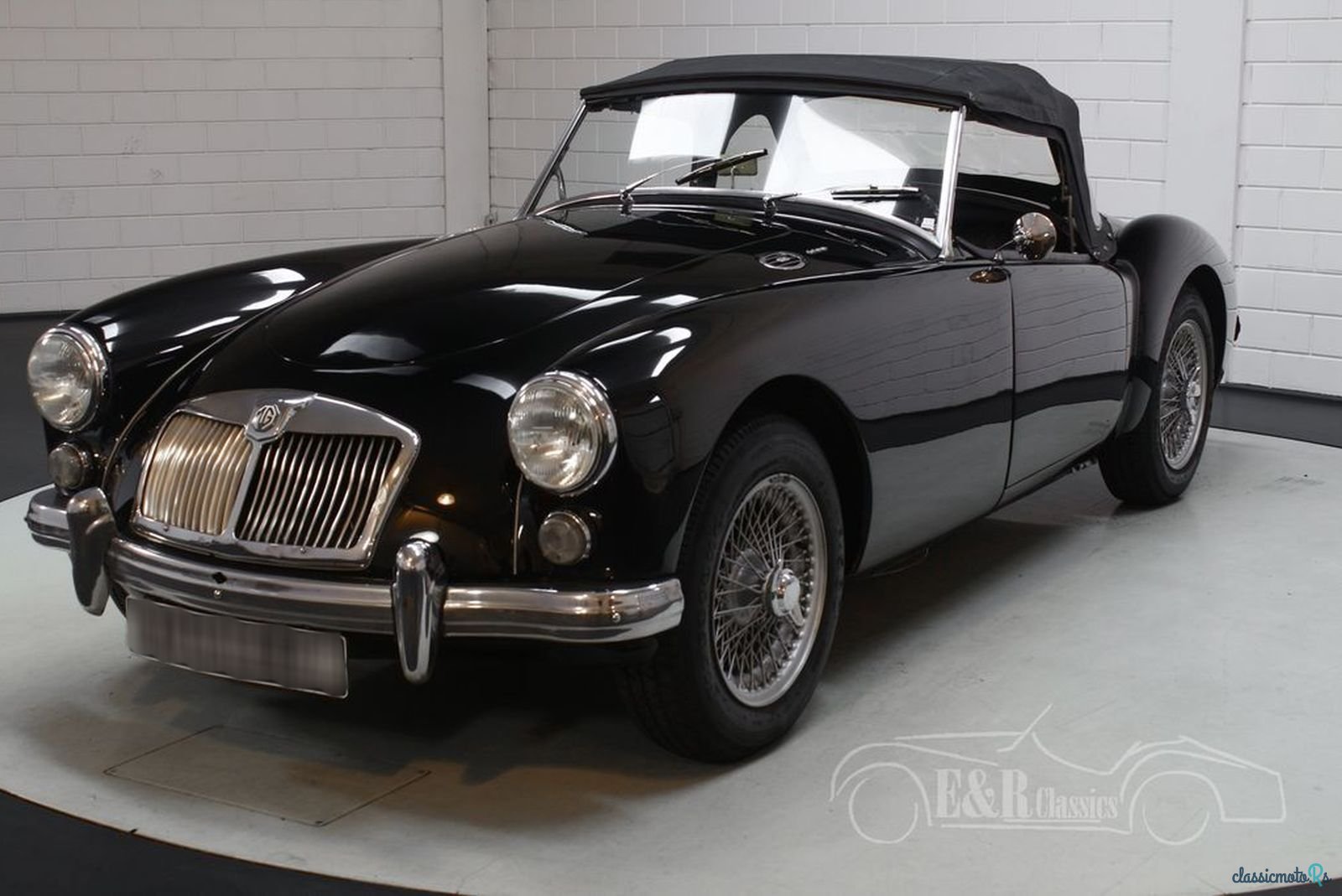 1960' MG MGA photo #4
