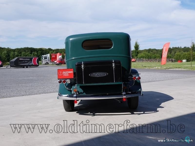 1932' Pierce-Arrow Model 54 Sedan photo #4