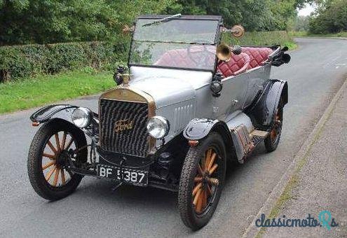 1923' Ford Model T Four Seat Tourer photo #3