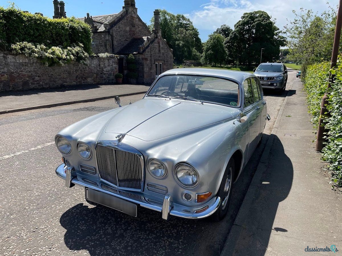 1968' Jaguar 420 photo #2