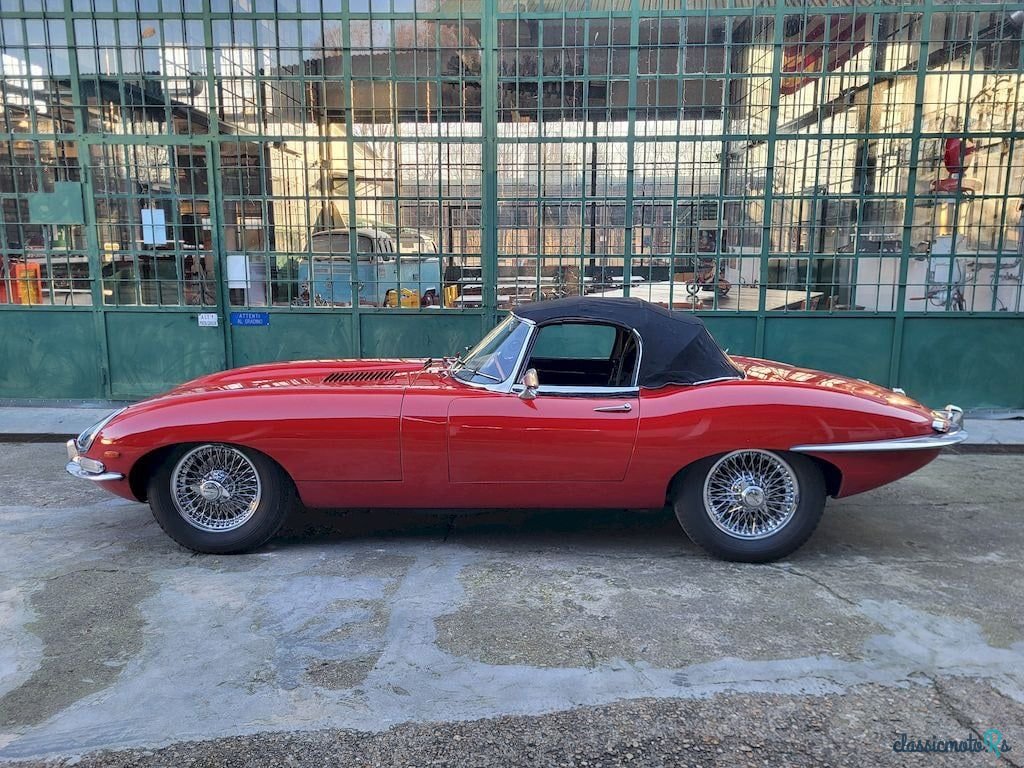 1964' Jaguar E-Type photo #2