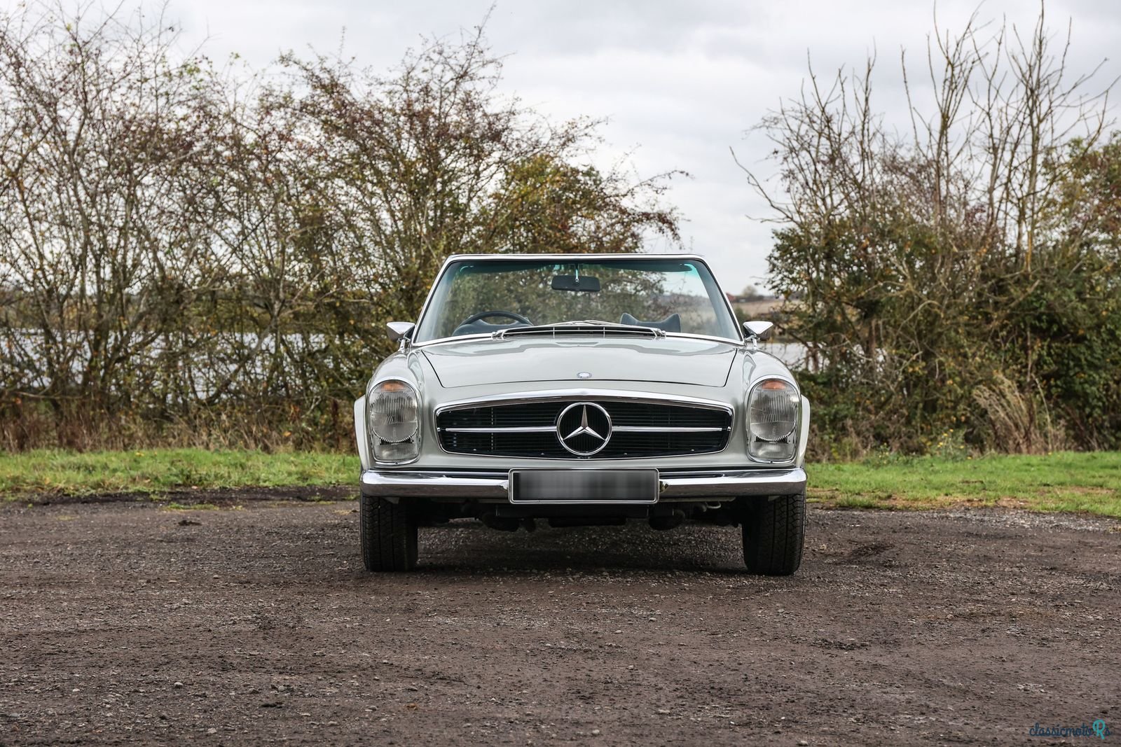1969' Mercedes-Benz 280 photo #2