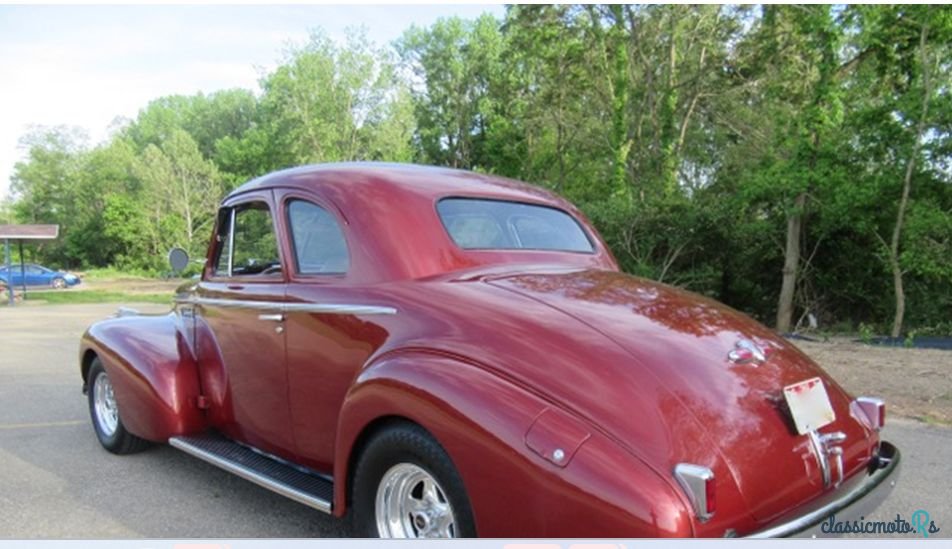 1940' Buick photo #2