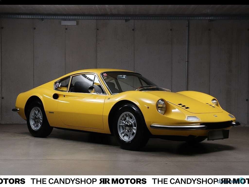 1968' Ferrari Dino photo #1