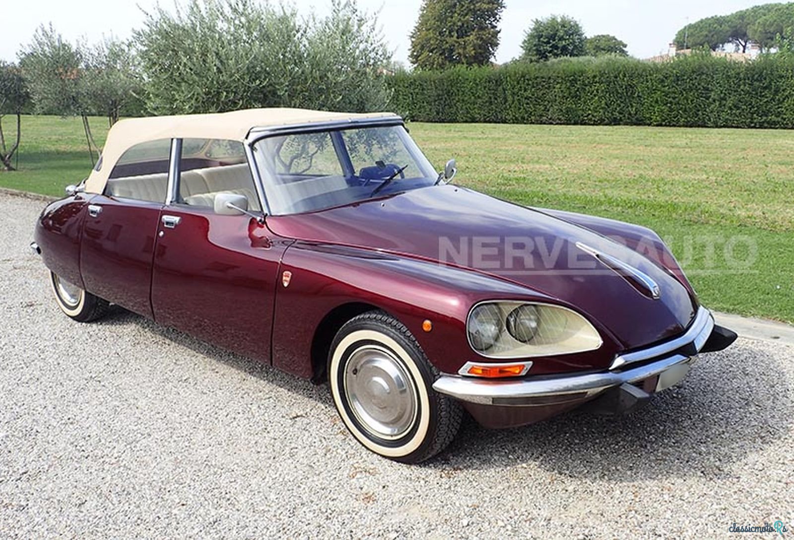 1973' Citroen DS Cabriolet photo #1