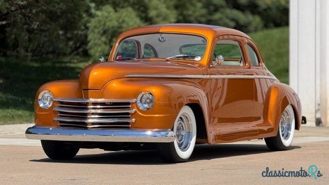 1947' Plymouth Deluxe photo #2