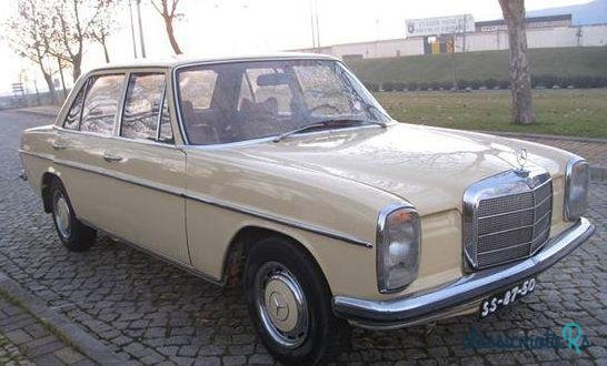 1970' Mercedes-Benz 200 photo #3
