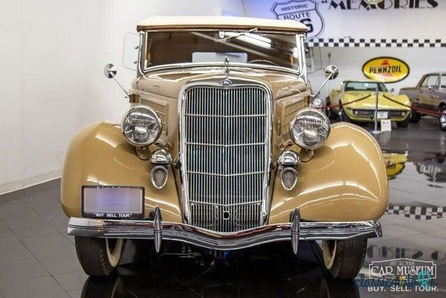 1935' Ford Model 48 photo #4