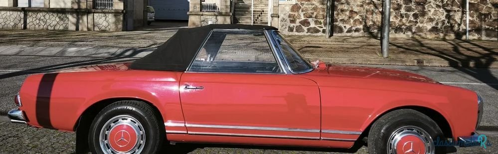 1965' Mercedes-Benz 230 photo #4