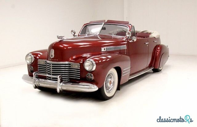 1941' Cadillac Series 62 photo #3