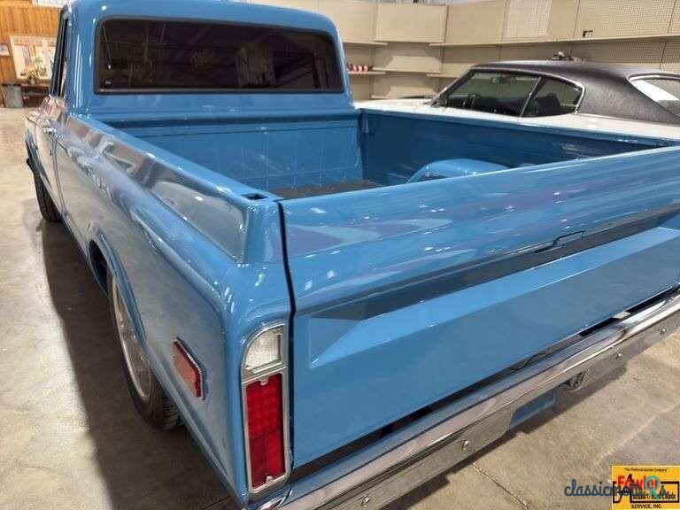 1971' Chevrolet C/K Truck photo #6