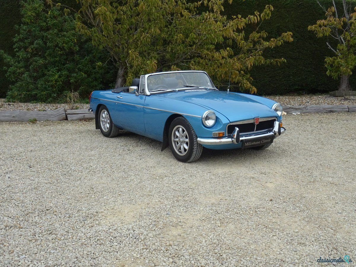 1974' MG MGB photo #3