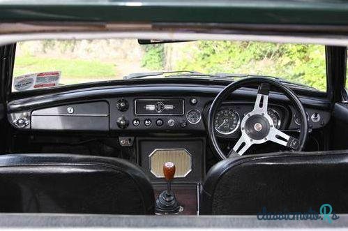 1969' MG Mgb Gt photo #6