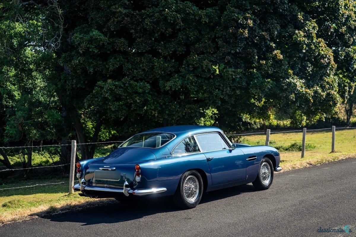 1964' Aston Martin DB5 photo #3