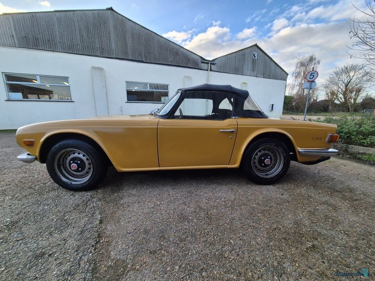 1972' Triumph TR6 photo #4