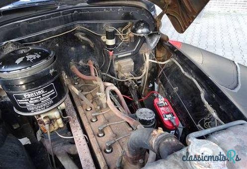 1941' Pontiac Silver Streak Coupé photo #4