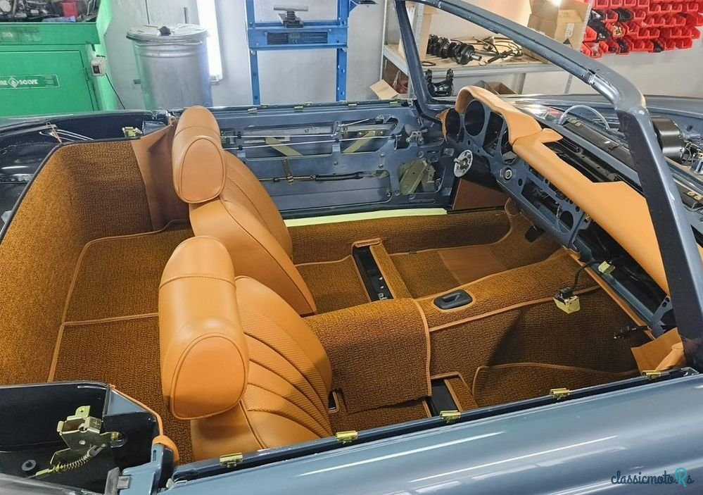 1970' Mercedes-Benz SL photo #3