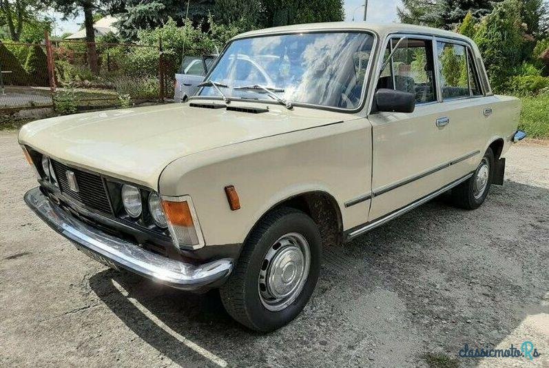 1976' Fiat 125 125P photo #2