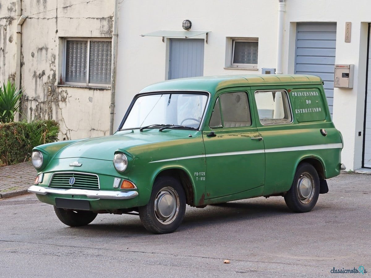1966' Ford Anglia photo #1